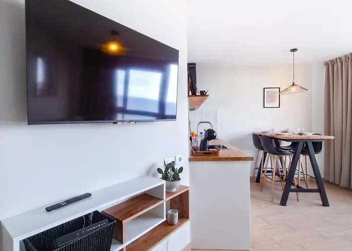 Verana House